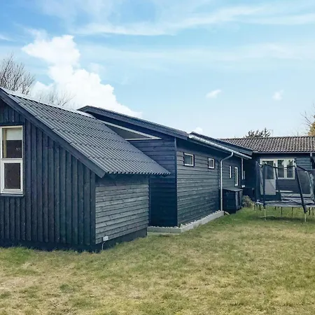 Awesome In With Sauna Millinge